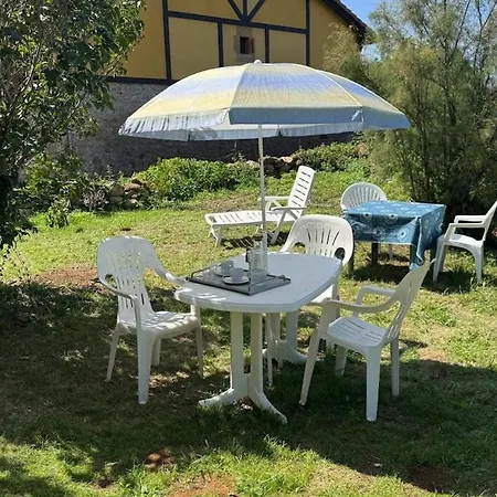 Vakantiehuis Casita Con Jardin Cerca De La Costa *
