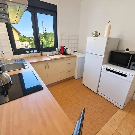 Casita Con Jardin Cerca De La Costa Ubiarco